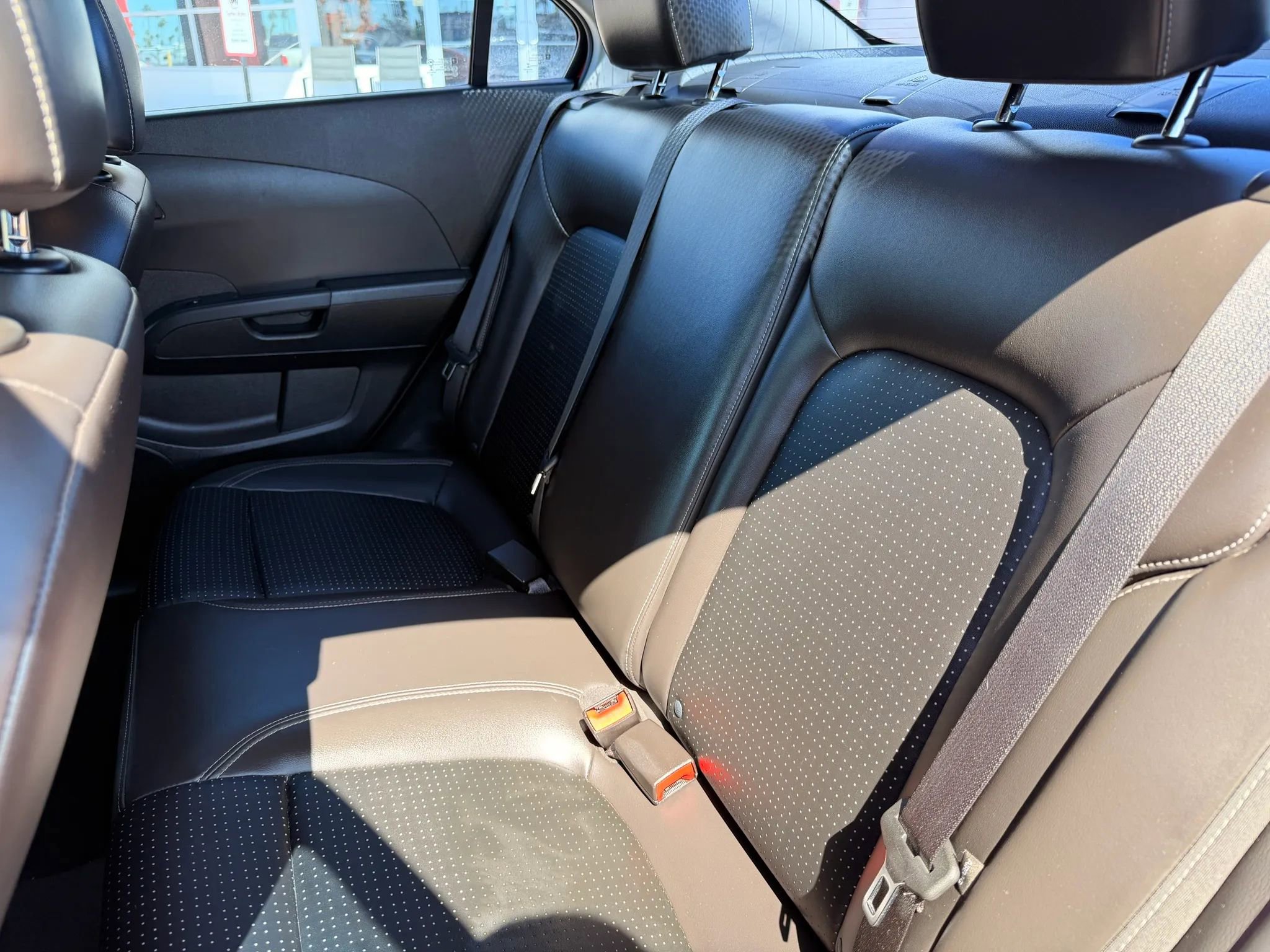 Used 2015 Chevrolet Sonic LTZ image 33