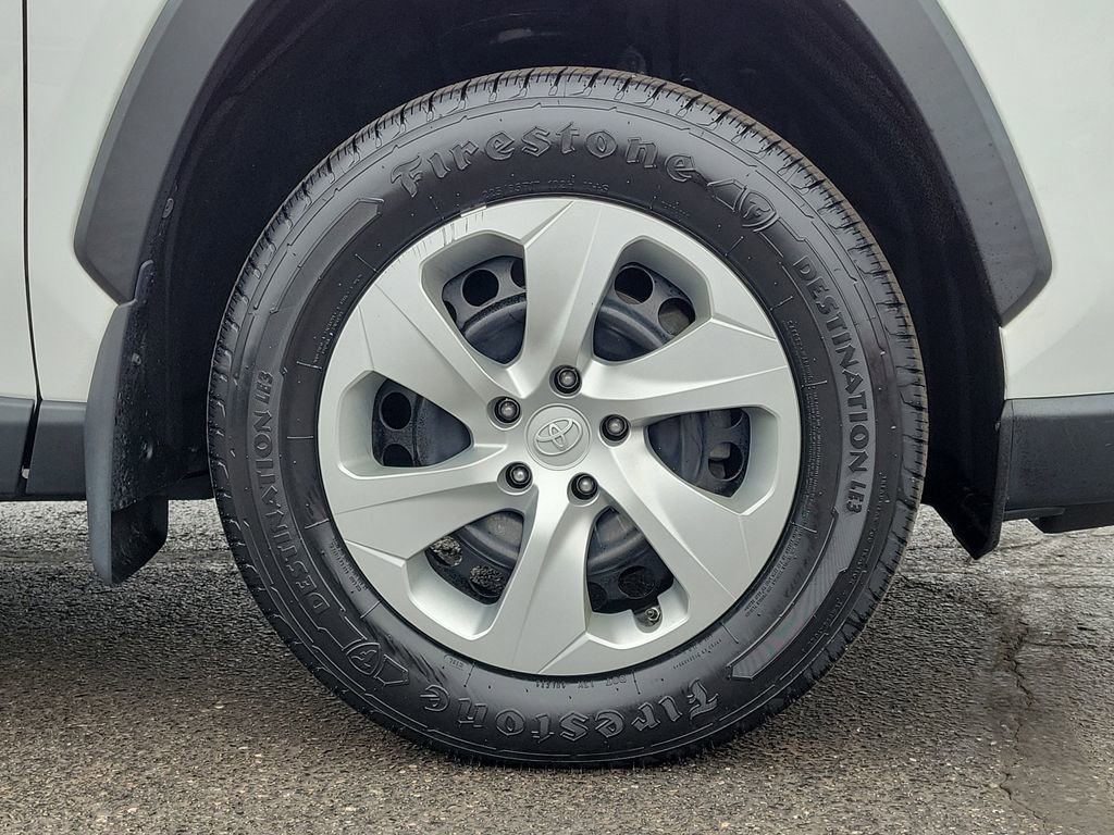 Used 2020 Toyota RAV4 LE w/ All Weather Liner Package image 9