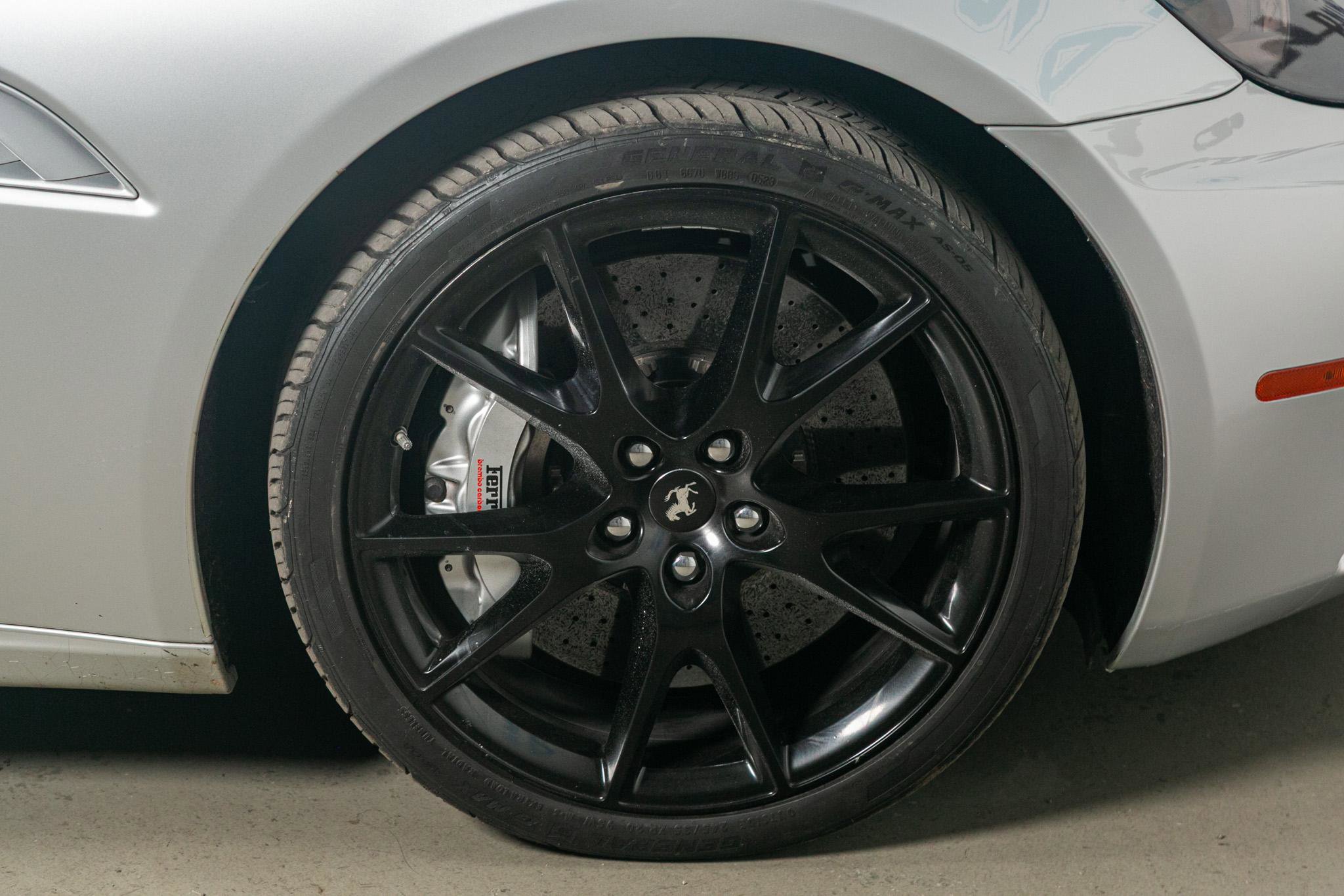 Used 2012 Ferrari California image 21