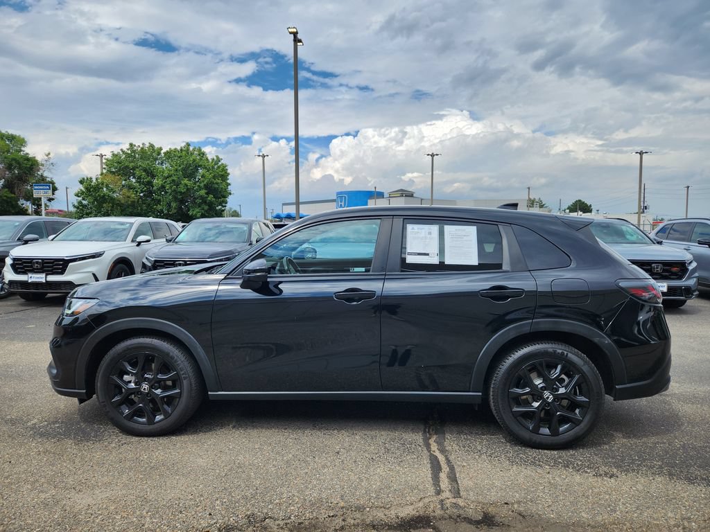 Used 2024 Honda HR-V Sport image 8