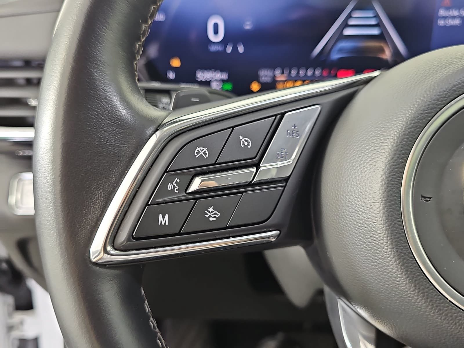 Used 2024 Buick Envision Preferred AWD/4WD image 16
