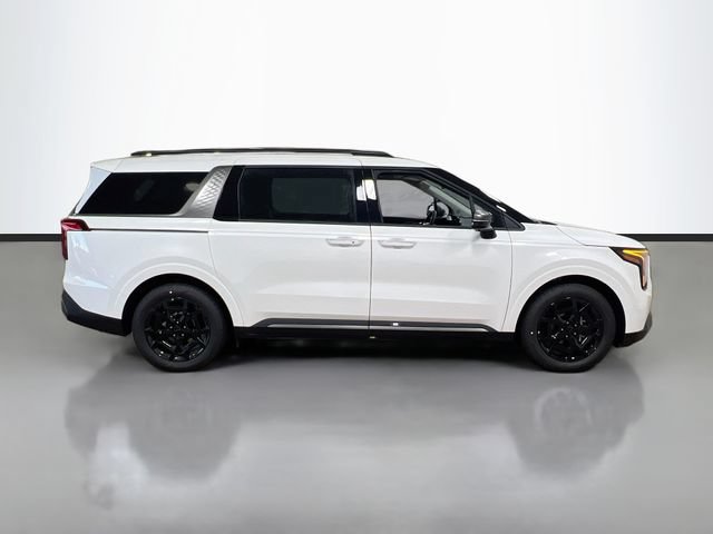 New 2027 Kia Carnival SX w/ Dark Edition Package FWD image 8