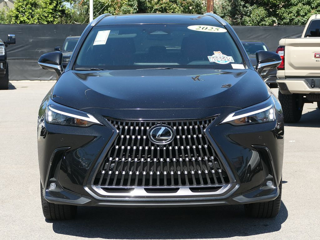 Used 2025 Lexus NX 350h AWD w/ Cold Area Package image 6
