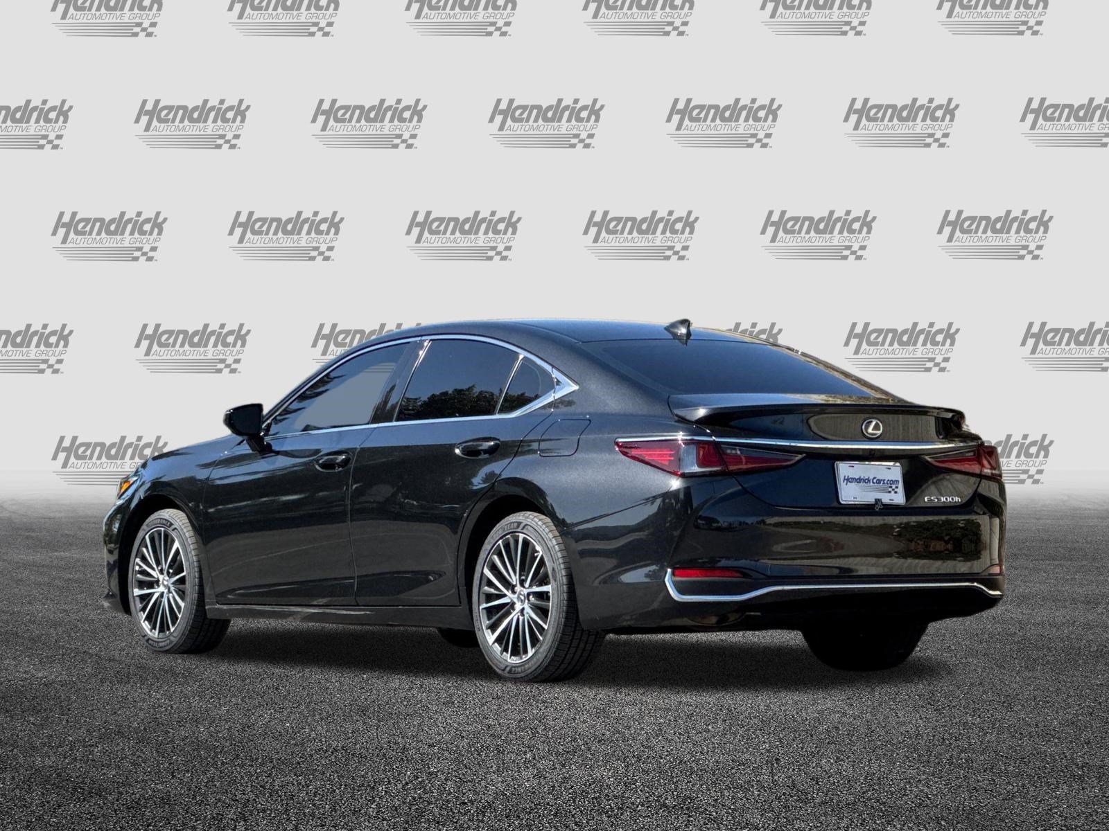 Certified 2024 Lexus ES 300h w/ Premium Package FWD image 7