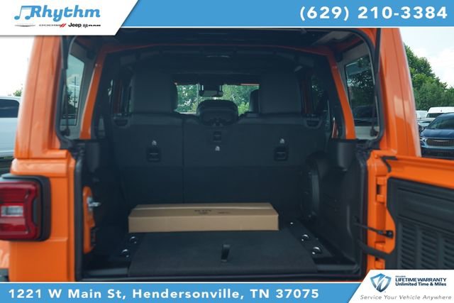 New 2025 Jeep Wrangler Unlimited Rubicon 392 image 16