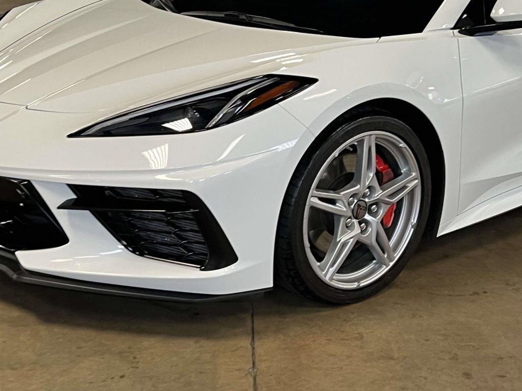 Used 2023 Chevrolet Corvette Stingray Preferred Cpe w/ Z51 Performance Package RWD image 10
