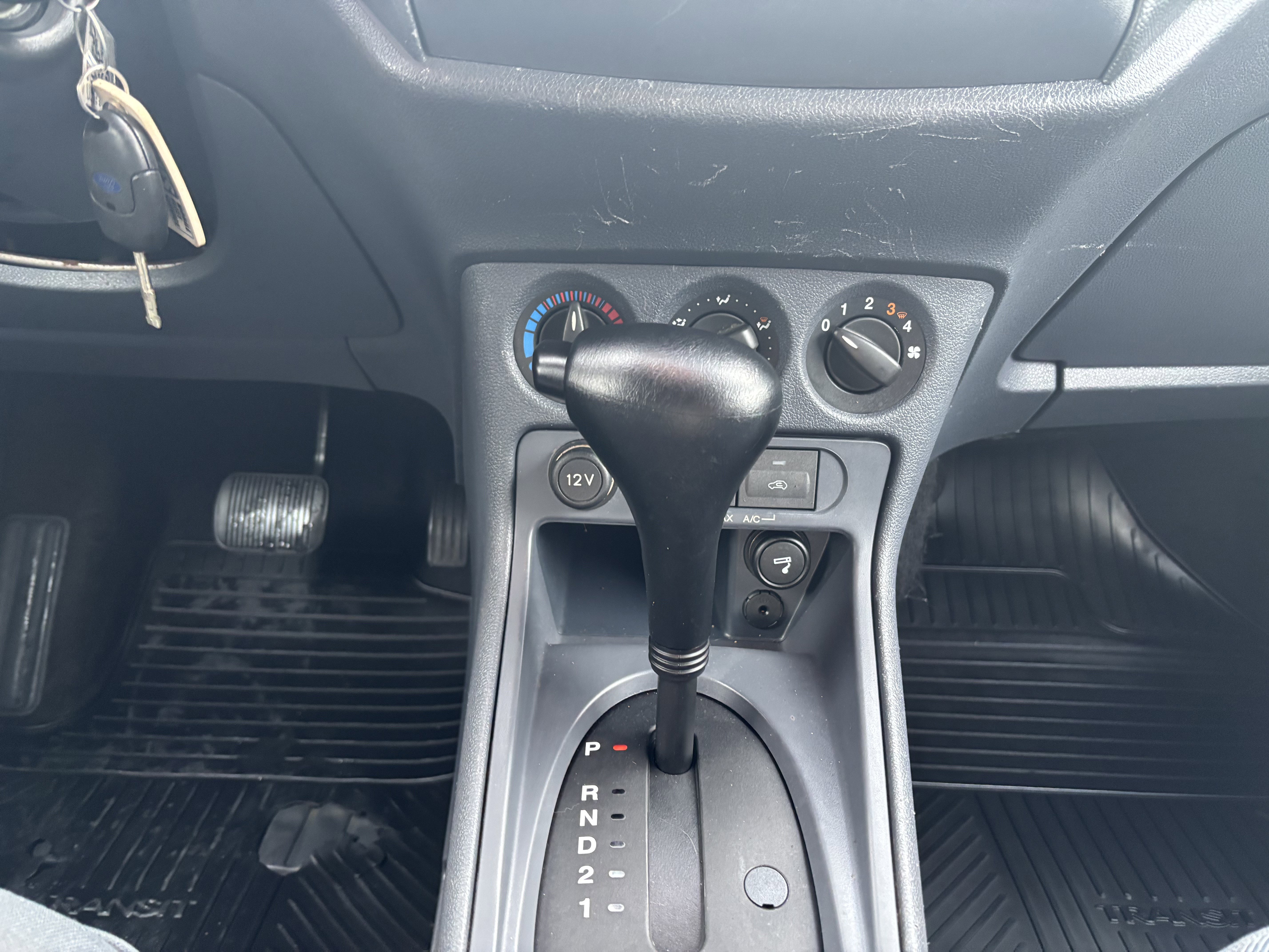 Used 2012 Ford Transit Connect XLT FWD image 19