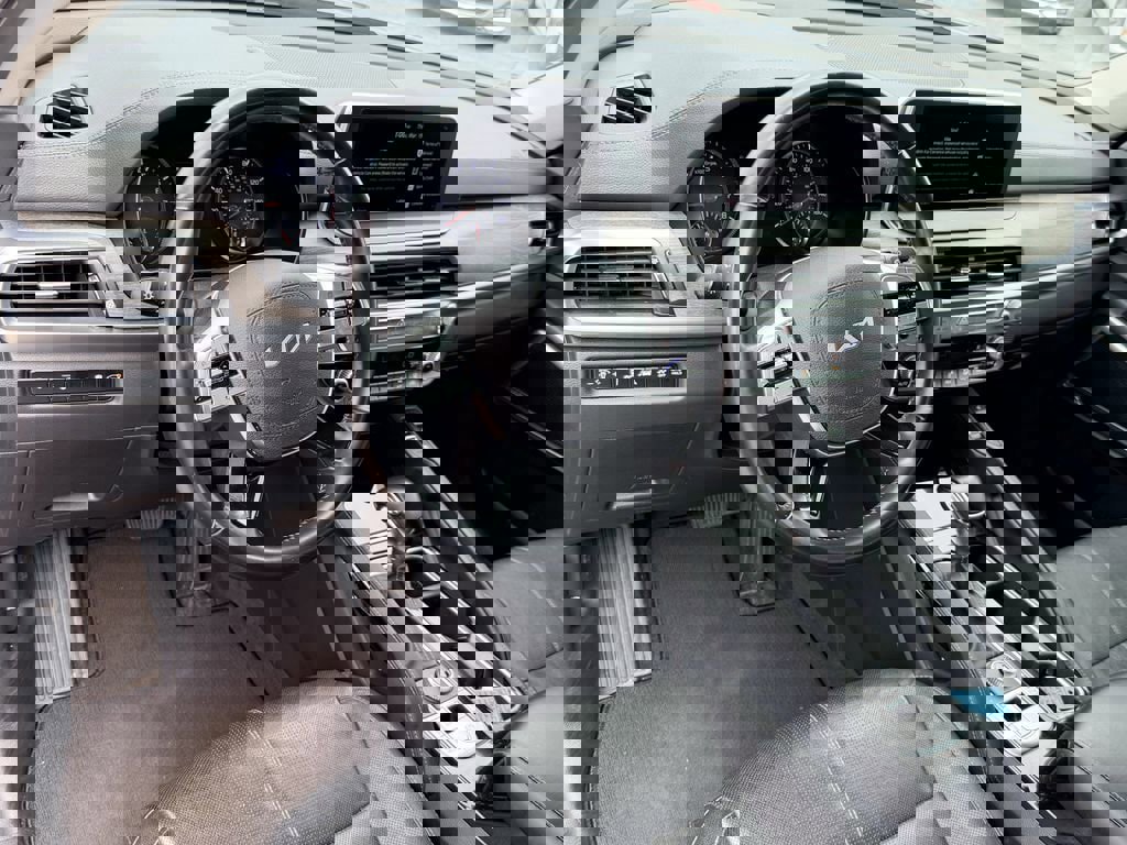 Used 2022 Kia Telluride EX w/ EX Premium Package image 21