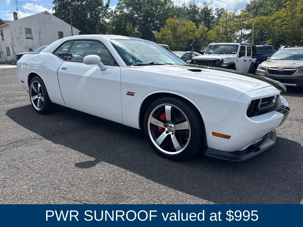 Used 2012 Dodge Challenger SRT8 w/ Premium Sound Group RWD image 3