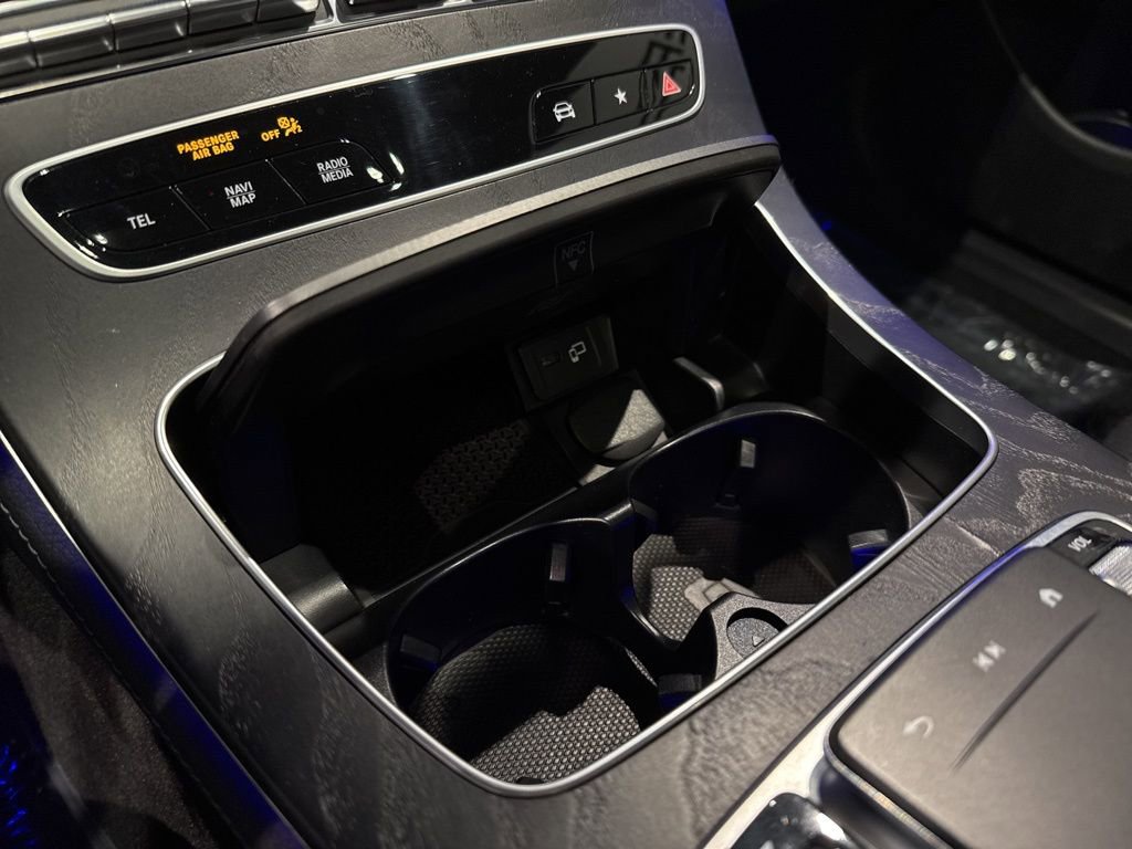 Used 2022 Mercedes-Benz E 350 Sedan image 20