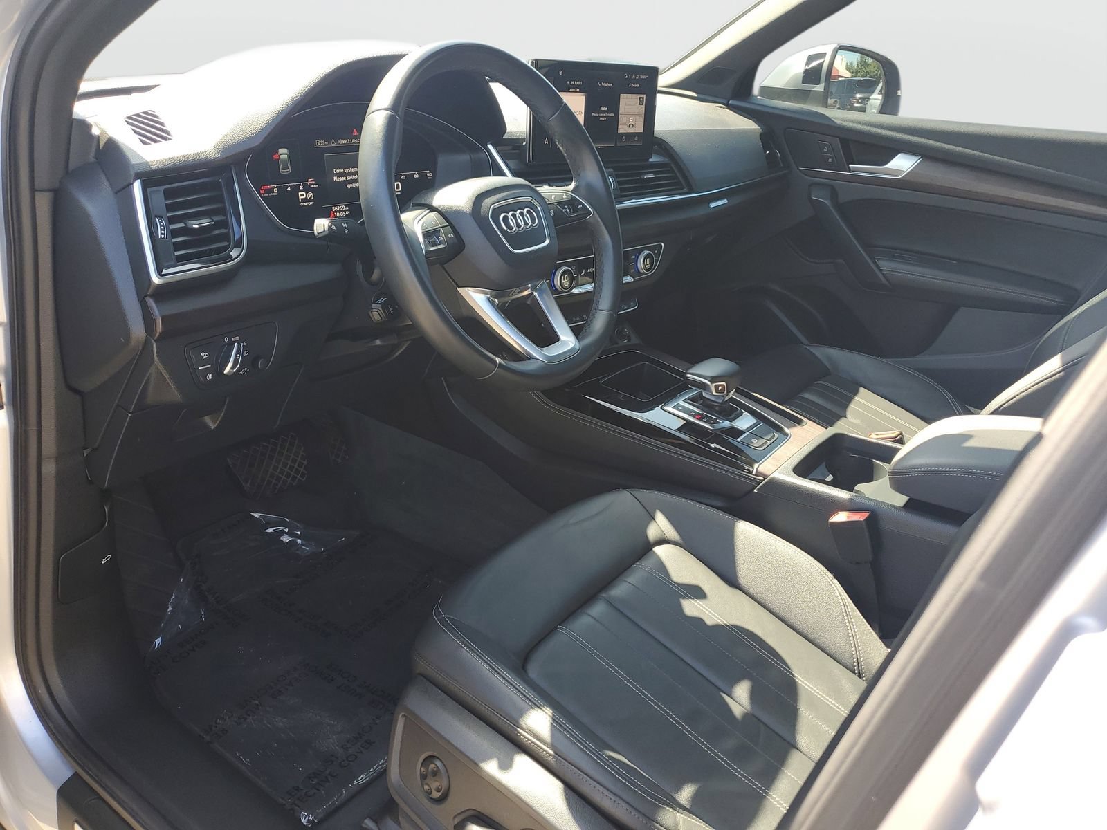 Used 2023 Audi Q5 2.0T Premium Plus w/ Premium Plus Package AWD/4WD image 19