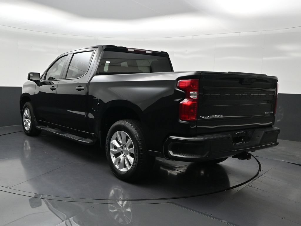 Used 2024 Chevrolet Silverado 1500 Custom RWD image 3