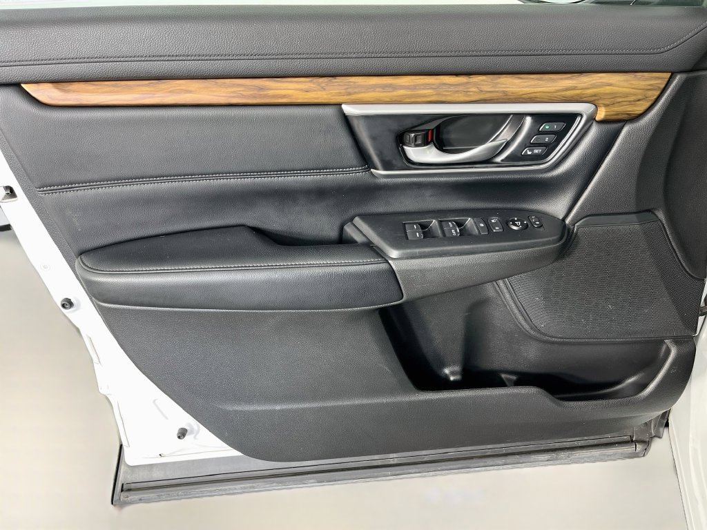 Used 2020 Honda CR-V EX-L image 23