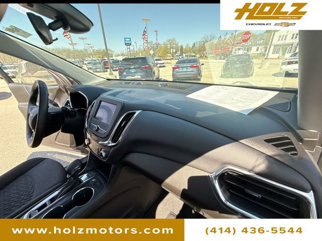 Certified 2023 Chevrolet Equinox LT AWD/4WD image 27