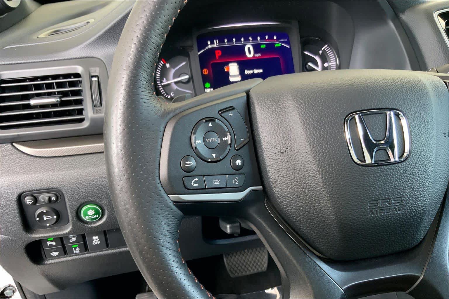 Used 2025 Honda Passport TrailSport image 24