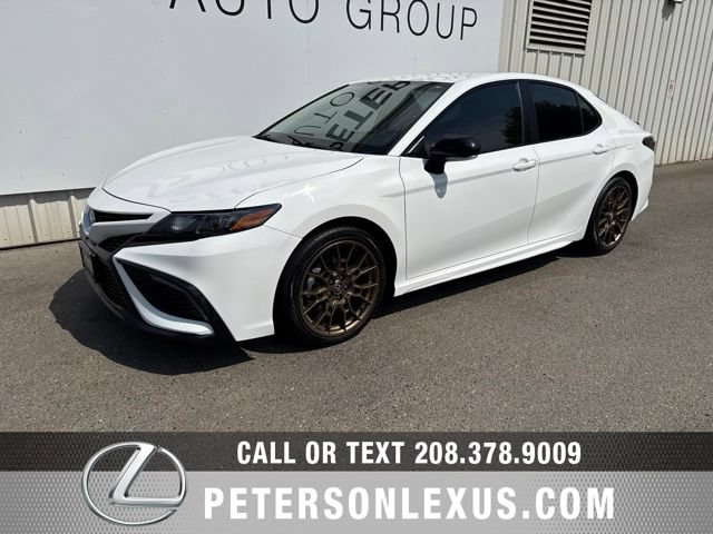 Used 2023 Toyota Camry SE FWD image 8