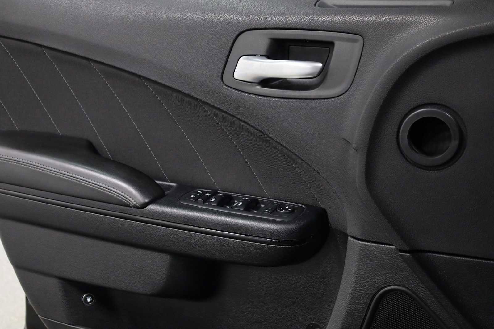 Used 2018 Dodge Charger GT w/ Navigation & Travel Group AWD/4WD image 16