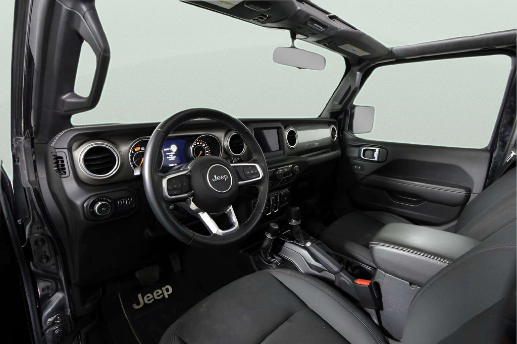 Used 2021 Jeep Wrangler Unlimited Sahara AWD/4WD image 37