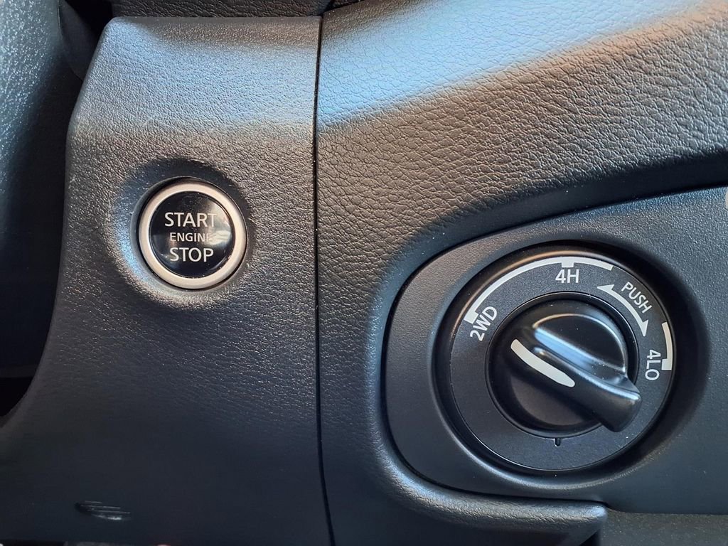 Certified 2024 Nissan Frontier PRO-4X w/ Pro Convenience Package image 9