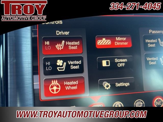 Used 2016 Dodge Challenger SXT Plus image 29