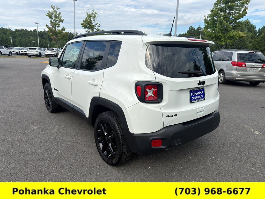 Used 2023 Jeep Renegade Altitude w/ Sun/Sound Group AWD/4WD image 5