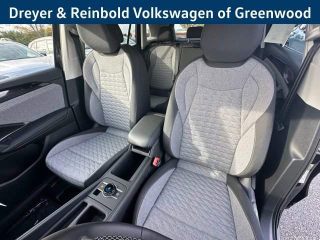 New 2026 Volkswagen Tiguan S image 25