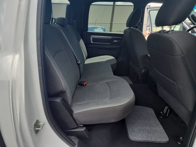 Used 2024 RAM 1500 Warlock AWD/4WD image 34