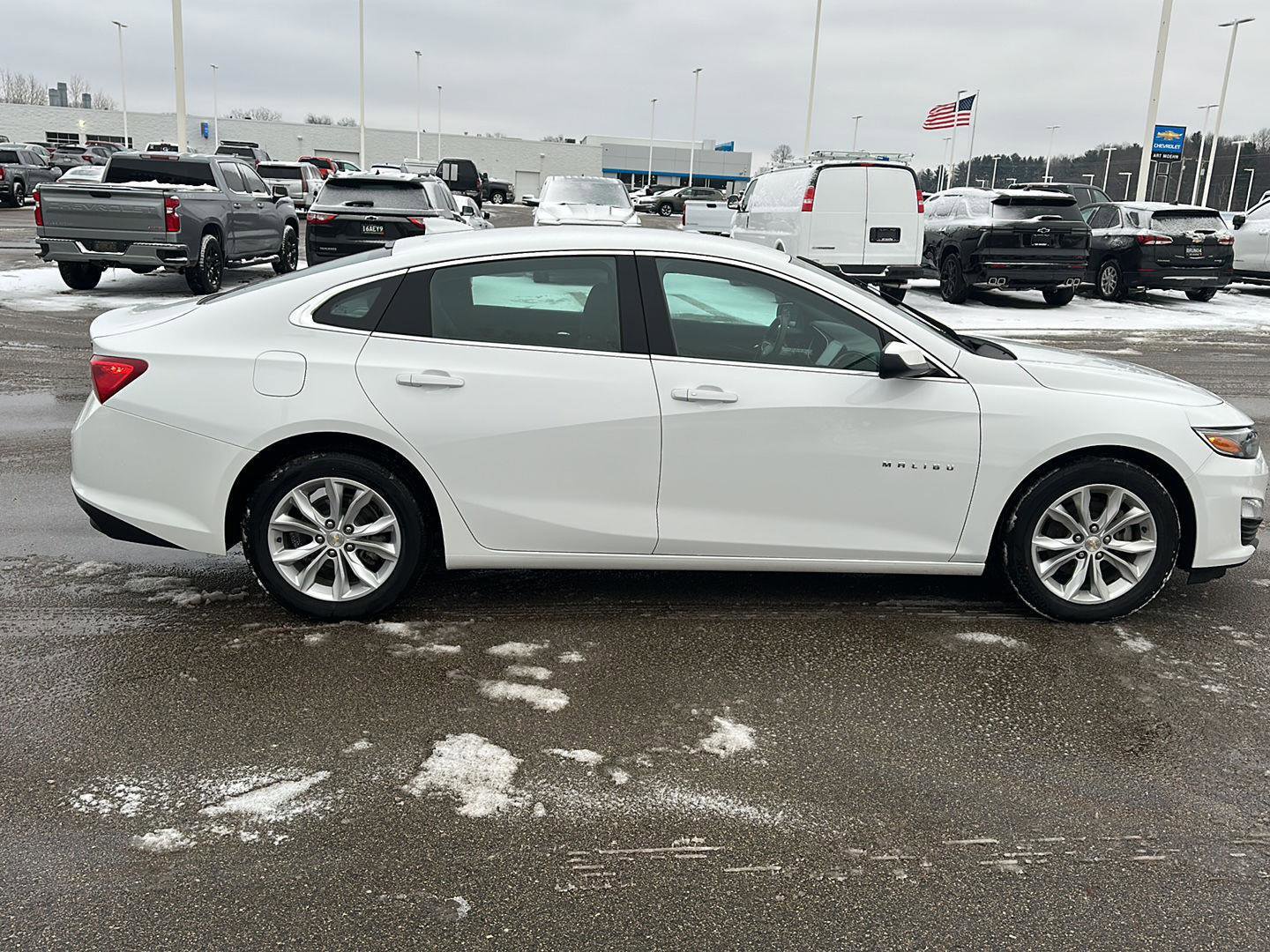 Used 2023 Chevrolet Malibu LT image 11