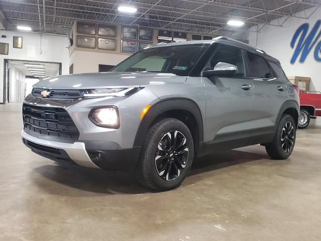 Used 2023 Chevrolet TrailBlazer LT w/ Convenience Package AWD/4WD image 8