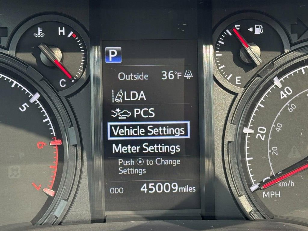 Certified 2021 Toyota 4Runner SR5 Premium w/ Moonroof Package image 20