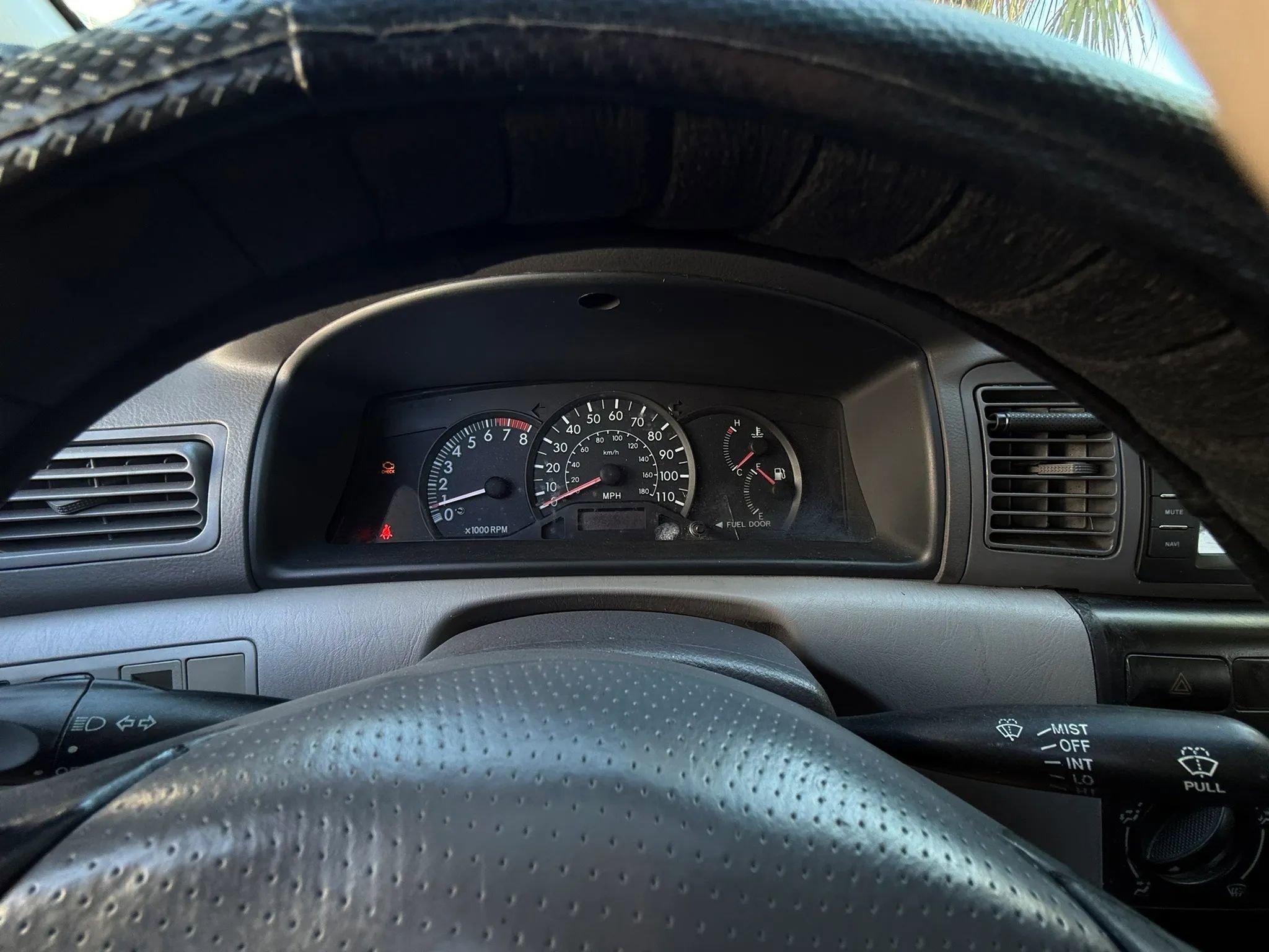 Used 2003 Toyota Corolla CE image 12