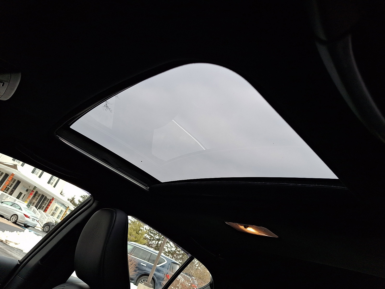 Used 2015 Lexus CT 200h image 14