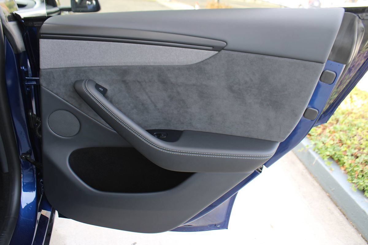 Used 2026 Tesla Model Y Long Range AWD/4WD image 42