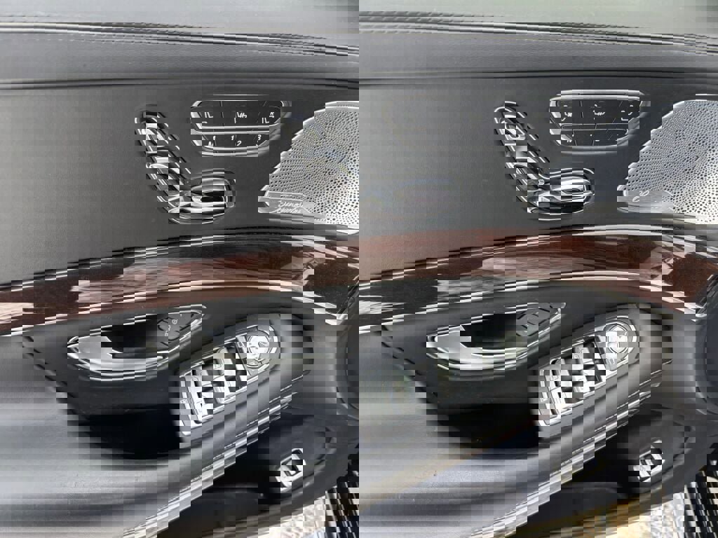 Certified 2020 Mercedes-Benz S 560 4MATIC Sedan image 9