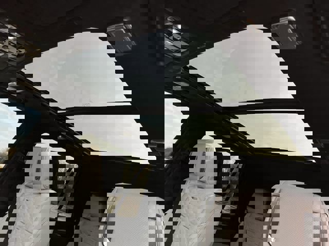 Used 2026 Cadillac Escalade Platinum Sport w/ LPO, ONYX Package image 25