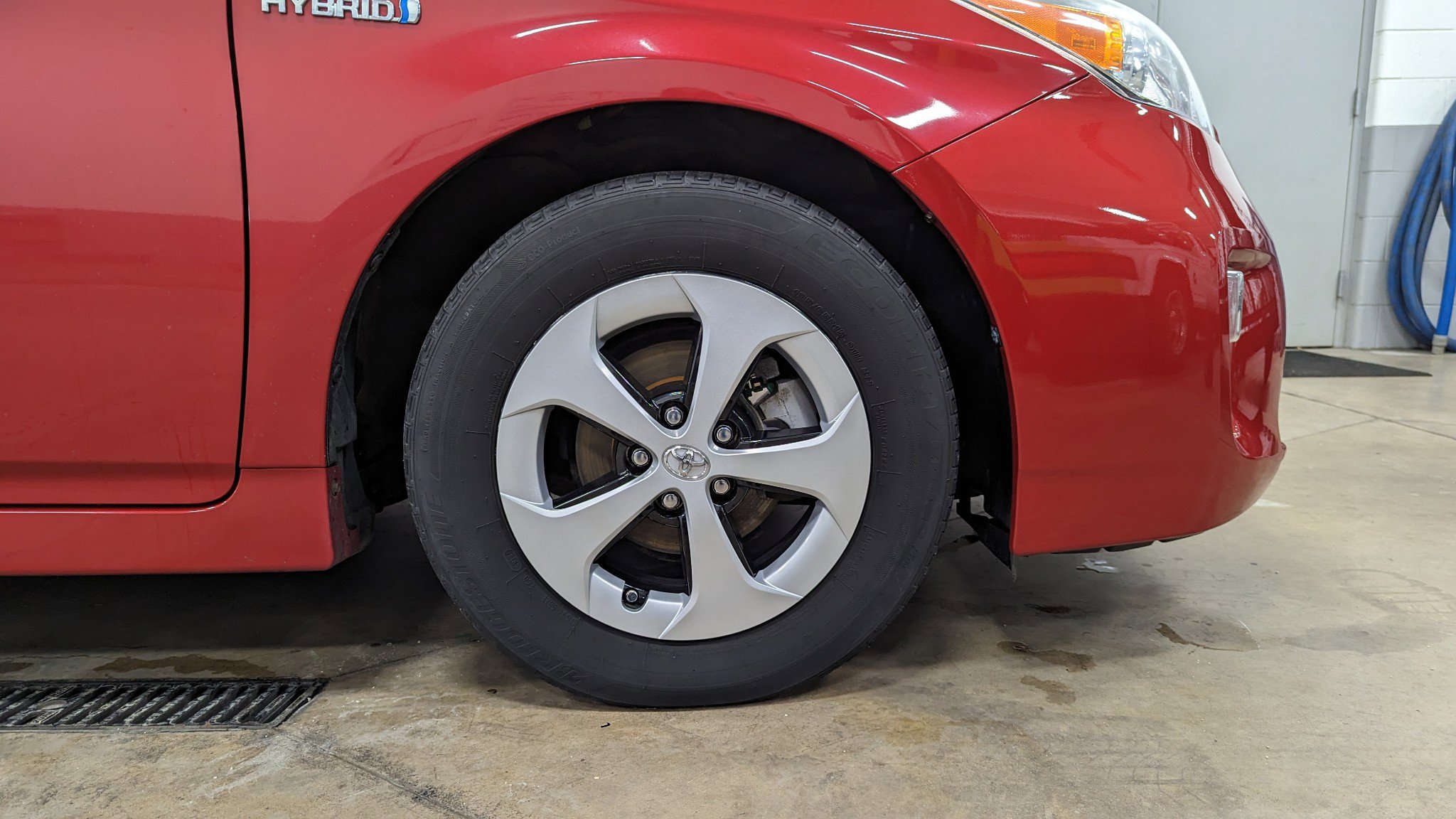 Used 2012 Toyota Prius Two FWD image 10