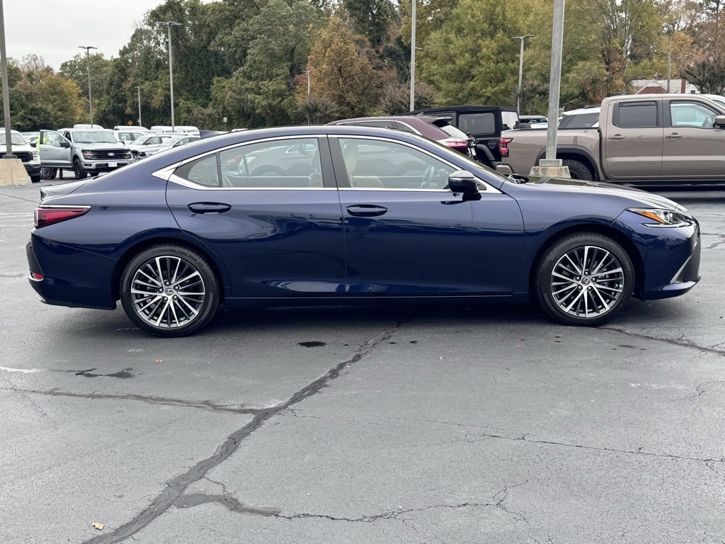 Used 2022 Lexus ES 350 w/ Premium Package image 4