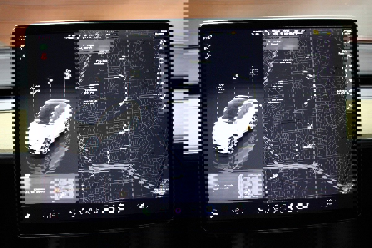 Used 2023 Tesla Model Y Long Range image 19