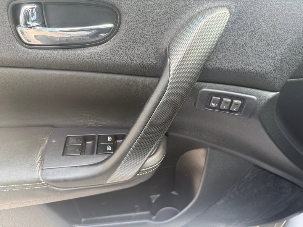 Used 2011 Nissan Maxima 3.5 SV w/ Sport Pkg image 13