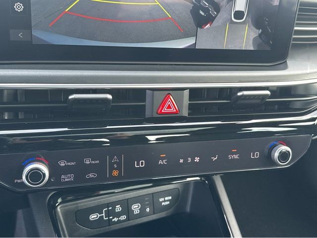 Certified 2025 Kia K5 GT w/ GT1 Package image 28