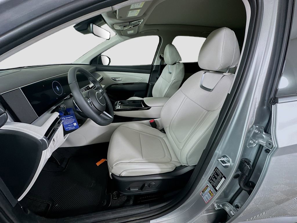 New 2026 Hyundai Tucson Limited image 16