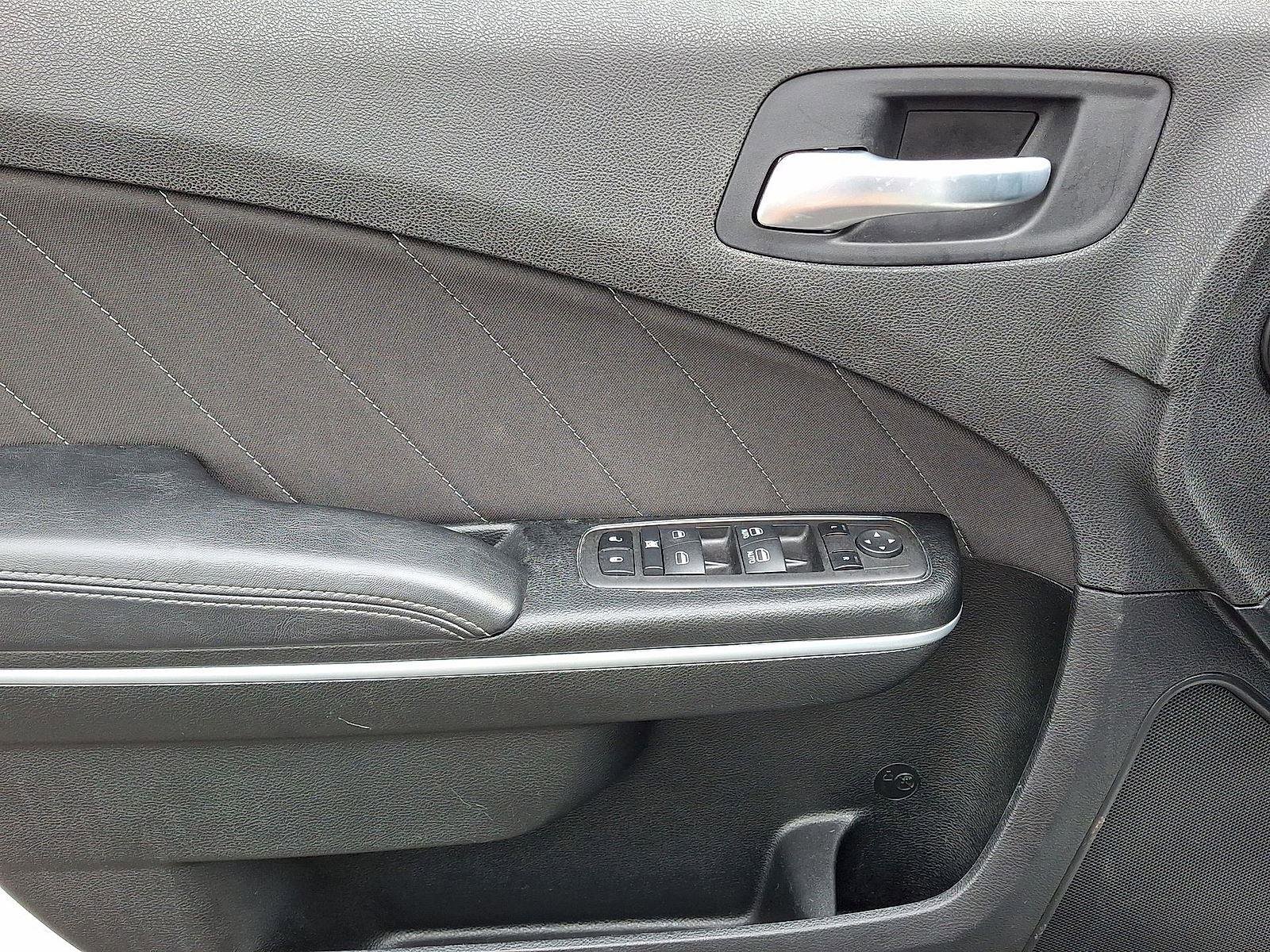 Used 2023 Dodge Charger SXT image 10