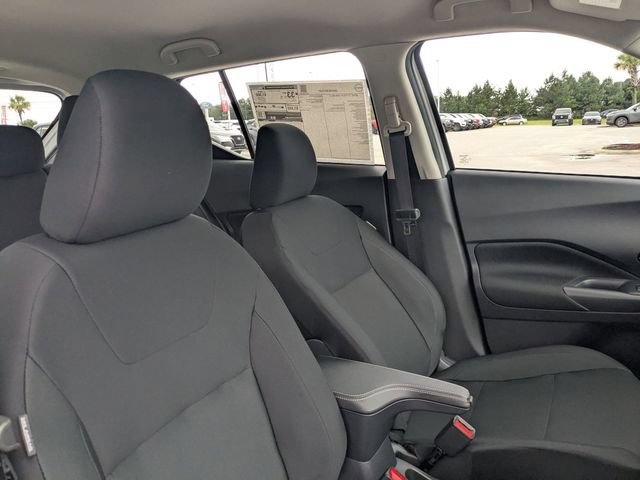 New 2025 Nissan Kicks Play S FWD image 34