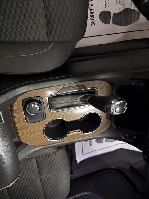 Used 2019 GMC Acadia SLE FWD image 19