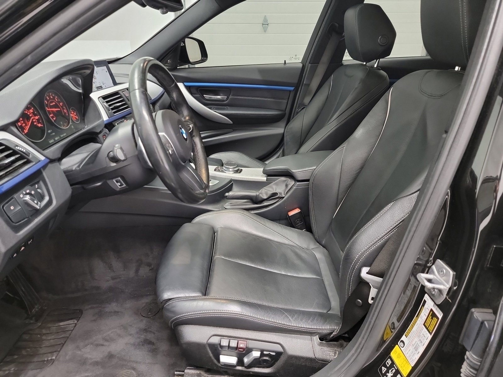 Used 2018 BMW 340i xDrive Sedan image 12