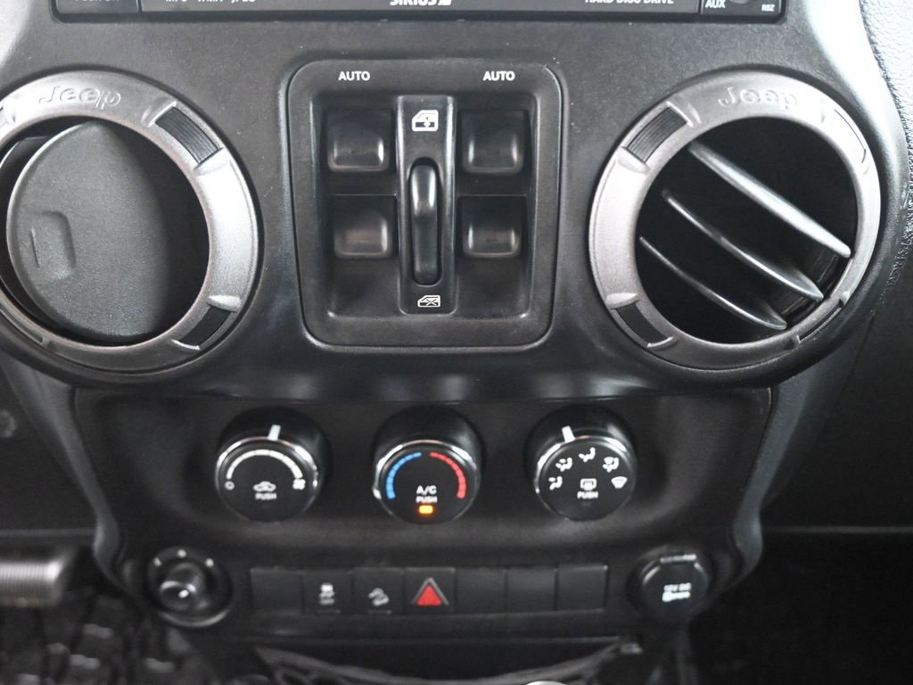 Used 2017 Jeep Wrangler Unlimited Sport w/ Quick Order Package 24S image 32