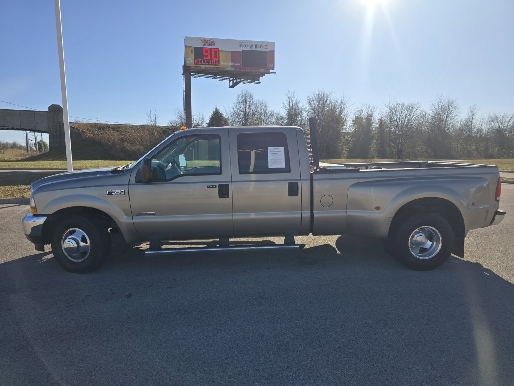 Used 2004 Ford F350 XLT image 13