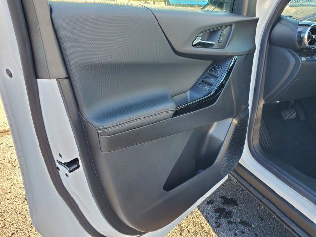 New 2026 Chevrolet Equinox LT w/ LPO, Floor Liner Package image 6