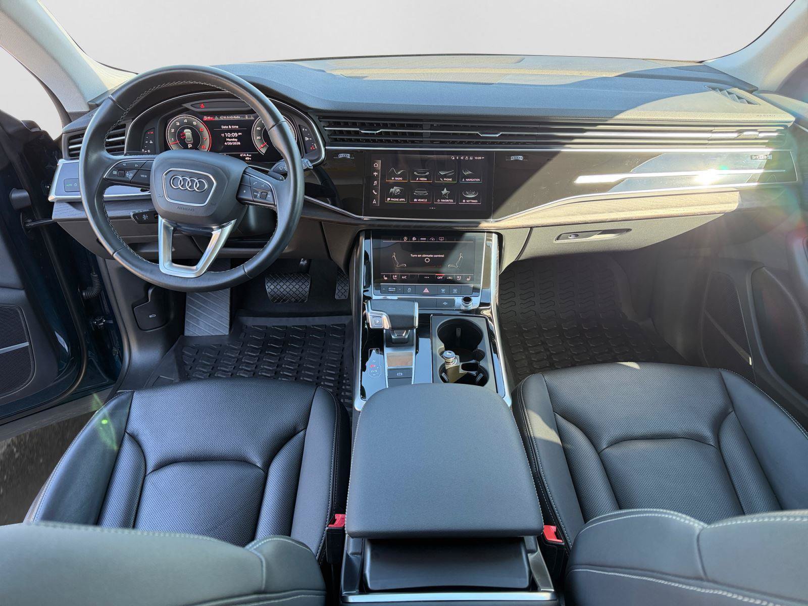 Used 2022 Audi Q8 Premium Plus w/ Premium Plus Package AWD/4WD image 15