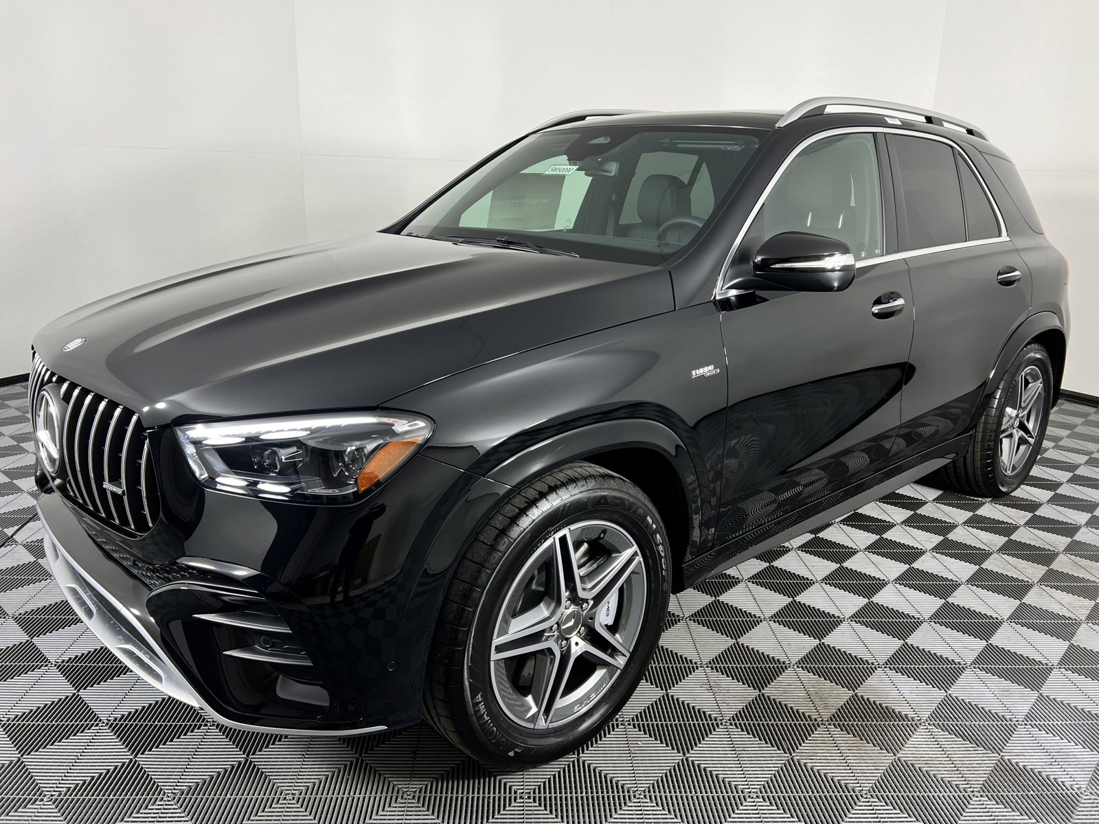 New 2025 Mercedes-Benz GLE 53 AMG 4MATIC image 9